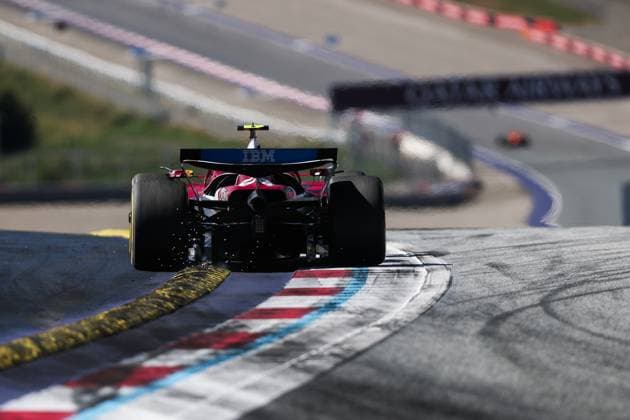F1 - AUSTRIAN GRAND PRIX 2025 44 HAMILTON Lewis (gbr), Scuderia Ferrari SF-25, action during the Formula 1 MSC Cruises Austrian Grand Prix 2025, 11th round of the 2025 FIA Formula One World Championship, WM, Weltmeisterschaft from June 27 to 29, 2025 on the Red Bull Ring, in Spielberg, Austria - SpielbergAustria  Copyright: xXavixBonillax