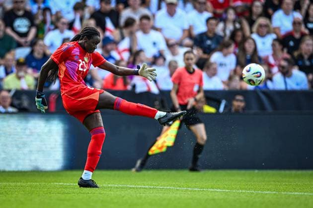 29th June 2025; King Power Stadium, Leicester, England; Womens International Football Friendly, England versus Jamaica; Goalie Liya Brooks of Jamaica clears the ball upfield  ActionPlus12806966 GodfreyxPitt