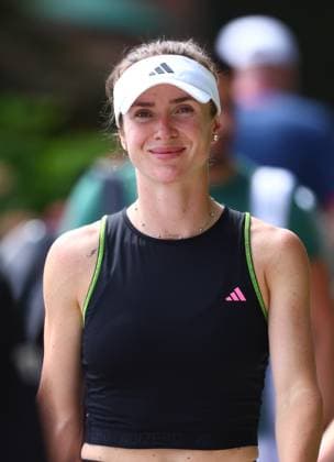 Wimbledon Championships 2025 AELTC, Saturday Practice, London, UK - 29 06 2025 Elena Svitolina (UKR) heads for Practice at Wimbledon ahead of the 2025 Championships London Wimbledon London GBR, UK NEWSPAPERS OUT Copyright: xMarkxGreenwoodx