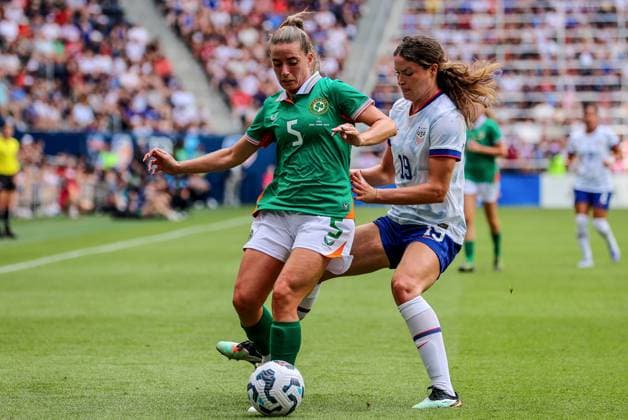 Women s International Friendly, Länderspiel, Nationalmannschaft TQL Stadium, Ohio 29 6 2025 United States vs Republic of Ireland Ireland s Chloe Mustaki comes up against Emma Sears of USA Chloe Mustaki comes up against Emma Sears 29 6 2025  Copyright: x INPHO RyanxByrnex RB3_6397