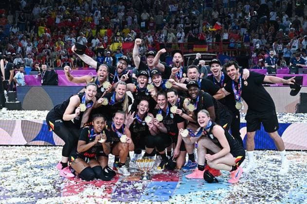 June 29, 2025, Piraeus, Piraeus, Greece: Players of Belgium celebrating the first place during the WomenÃ¢â‚¬â ¢s Eurobasket Final match between Spain and Belgium at Peace & Friendship Stadium on June 29, 2025, in Piraeus, Greece. Piraeus Greece - ZUMAk160 20250629_zip_k160_064 Copyright: xStefanosxKyriazisx