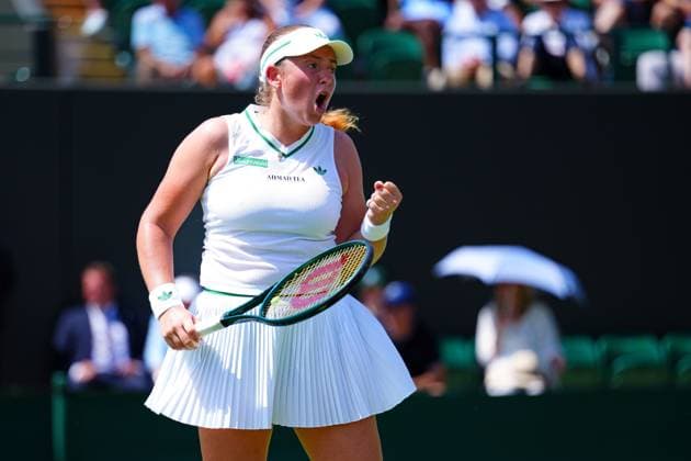 Jelena Ostapenko celebrates during her first round match Wimbledon Tennis Championships, Day 1, The All England Lawn Tennis and Croquet Club, London, UK - 30 Jun 2025London The All England Lawn Tennis and United Kingdom  Copyright: xJavierxGarcia Shutterstockx 15378843bd