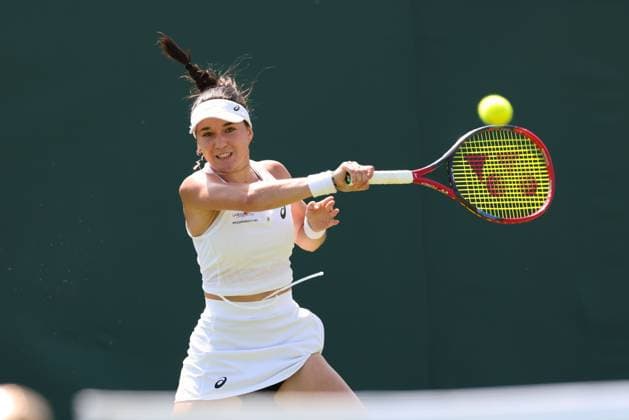 Eva Lys (GER), Damen Einzel, Ladies Singles Tennis - Wimbledon 2025 - Grand Slam ITF ATP, Tennis Herren WTA, Tennis Damen - AELTC - London - - Great Britain - 30 June 2025. Copyright: xJuergenxHasenkopfx