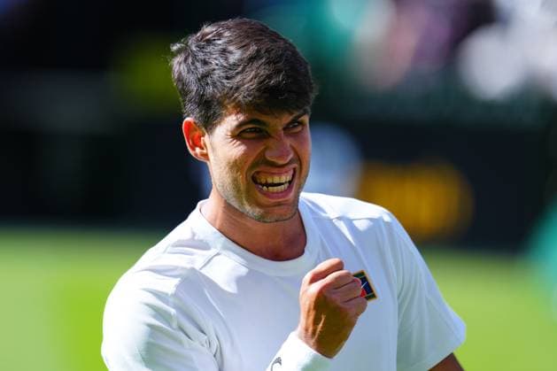 Carlos Alcaraz celebrates during his first round match Wimbledon Tennis Championships, Day 1, The All England Lawn Tennis and Croquet Club, London, UK - 30 Jun 2025London The All England Lawn Tennis and United Kingdom  Copyright: xJavierxGarcia Shutterstockx 15378843ha