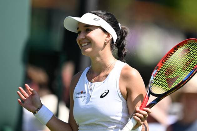 (250630) -- LONDON, June 30, 2025 -- Eva Lys reacts during the women s singles first round match between Eva Lys of Germany and Yuan Yue of China at Wimbledon Tennis Championship in London, Britain, June 30, 2025. ) (SP)BRITAIN-LONDON-TENNIS-WIMBLEDON-WOMEN S SINGLES ZhaoxDingzhe 