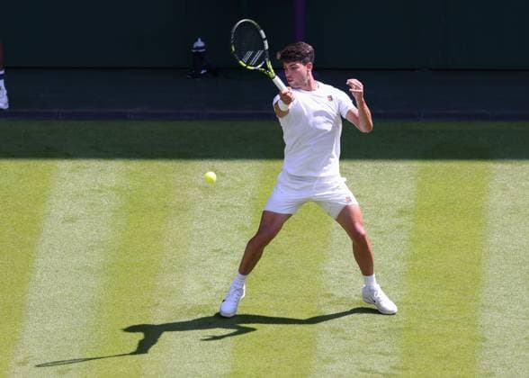 Carlos Alcaraz (ESP), Herren Einzel, Mens Singles Tennis - Wimbledon 2025 - Grand Slam ITF ATP, Tennis Herren WTA, Tennis Damen - AELTC - London - - Great Britain - 30 June 2025. Copyright: xJuergenxHasenkopfx