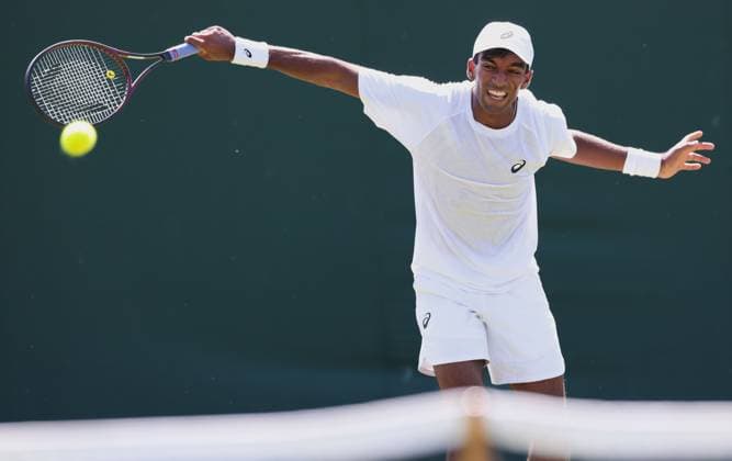 Nishesh Basavareddy USA), Herren Einzel, Men s Singles Tennis - Wimbledon 2025 - Grand Slam ITF ATP, Tennis Herren WTA, Tennis Damen - AELTC - London - - Great Britain - 30 June 2025. Copyright: xJuergenxHasenkopfx