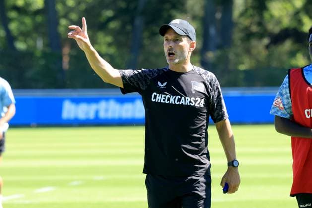 DEU, DFL, 2. FBL Hertha BSC, Training, 01.07.2025, Sportforum, Berlin, DEU, DFL, 2. FBL Hertha BSC, Training, im Bild Cheftrainer Stefan Leitl (Hertha BSC Berlin) DFL - regulations prohibit any use of Photographs as image sequences and or quasi-video
