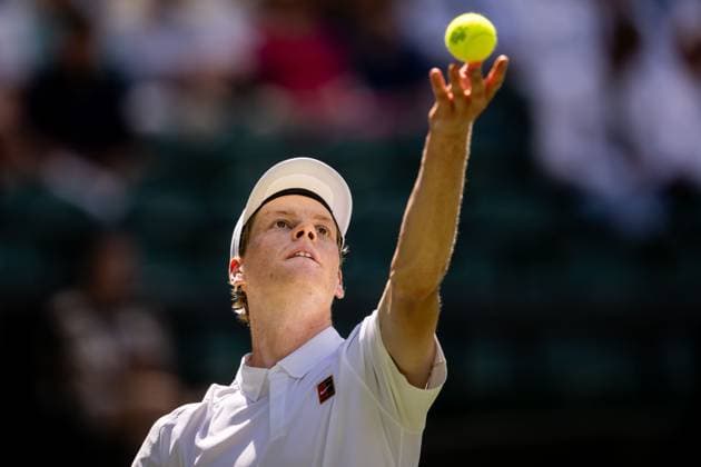 250701 Jannik Sinner of Italy competes in a first round singles tennis match during day 2 of Wimbledon on July 1, 2025 in London. Photo: Petter Arvidson BILDBYRAN kod PA PA1045 tennis wimbledon day 2 bbeng italien Copyright: PETTERxARVIDSON BB250701PA021