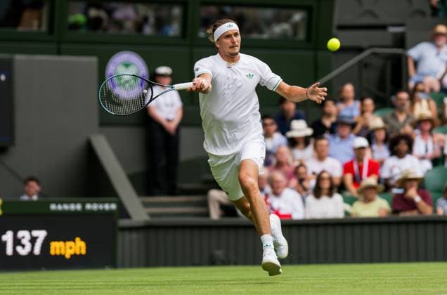250701 Alexander Zverev of Germany competes in a first round singles tennis match during day 2 of Wimbledon on July 1, 2025 in London. Photo: Petter Arvidson BILDBYRAN kod PA PA1045 tennis wimbledon day 2 bbeng Copyright: PETTERxARVIDSON BB250701PA033