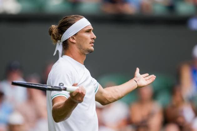 250701 Alexander Zverev of Germany competes in a first round singles tennis match during day 2 of Wimbledon on July 1, 2025 in London. Photo: Petter Arvidson BILDBYRAN kod PA PA1045 tennis wimbledon day 2 bbeng Copyright: PETTERxARVIDSON BB250701PA039