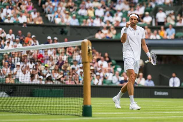 250701 Arthur Rinderknech of France celebrates in a first round singles tennis match during day 2 of Wimbledon on July 1, 2025 in London. Photo: Petter Arvidson BILDBYRAN kod PA PA1045 tennis wimbledon day 2 bbeng jubel jubel Copyright: PETTERxARVIDSON BB250701PA043