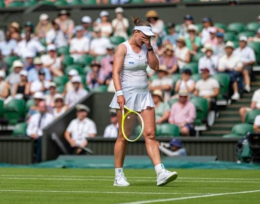 Tennis - Wimbledon Championship 2025 - Day 2 LONDON, ENGLAND - Tuesday, July 1, 2025: Barbora Krejcikova (CZE) during the Ladies Singles 1st Round on Day Two of The Championships Wimbledon 2025 at the All England Lawn Tennis and Croquet Club. (Photo by Kirsten Holst Propaganda) LONDON All England Lawn Tennis and Croquet Club GREATER LONDON ENGLAND  Copyright: xKirstenxHolstx 2025-07-01-057-Wimbledon_Day_2