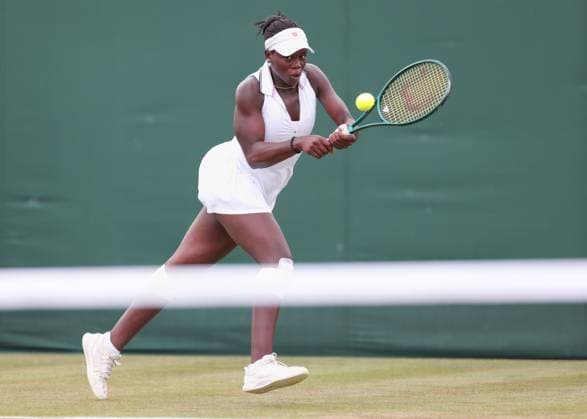 Victoria Mboko (CAN), Damen Einzel, Ladies Singles Tennis - Wimbledon 2025 - Grand Slam ITF ATP, Tennis Herren WTA, Tennis Damen - AELTC - London - - Great Britain - 1 July 2025. Copyright: xJuergenxHasenkopfx