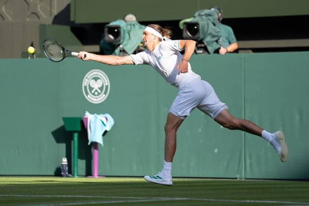 2025-07-01 Wimbledon 2025 LONDON, ENGLAND - JULY 1: Alexander Zverev of Germany during Wimbledon 2025 at All England Lawn Tennis & Croquet Club on July 1, 2025 in London, England. London All England Lawn Tennis & Croquet Club England Content not available for redistribution in The Netherlands directly or indirectly through any third parties. Copyright: xMarleenxFouchierx