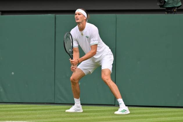 Wimbledon Tennis Championships - Day 2 LONDON, ENGLAND - JULY 01: Alexander Zverev of Germany plays in the Men’s singles first round match against Arthur Rinderknech of France (not seen) during day one of The Championships Wimbledon 2025 at All England Lawn Tennis and Croquet Club on July 01, 2025 in London, England. Ray Tang Anadolu London United Kingdom. Editorial use only. Please get in touch for any other usage.  Copyright: x2025xAnadoluxRayxTangx