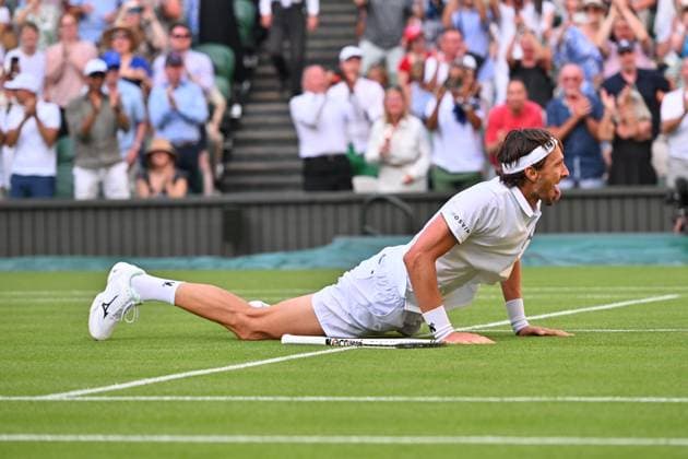 Wimbledon Tennis Championships - Day 2 LONDON, ENGLAND - JULY 01: Arthur Rinderknech of France plays in the Men’s singles first round match against Alexander Zverev of Germany (not seen) during day one of The Championships Wimbledon 2025 at All England Lawn Tennis and Croquet Club on July 01, 2025 in London, England. Ray Tang Anadolu London United Kingdom. Editorial use only. Please get in touch for any other usage.  Copyright: x2025xAnadoluxRayxTangx