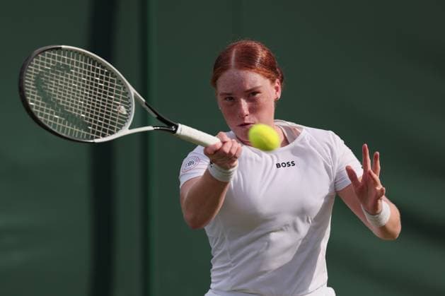 Ella Seidel (GER), Damen Einzel, Ladies Singles Tennis - Wimbledon 2025 - Grand Slam ITF ATP, Tennis Herren WTA, Tennis Damen - AELTC - London - - Great Britain - 1 July 2025. Copyright: xJuergenxHasenkopfx