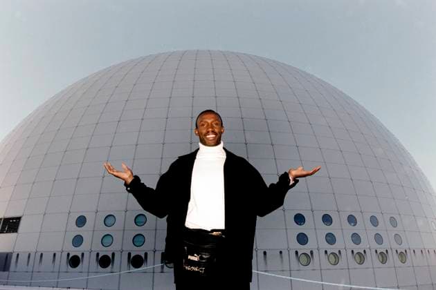 950227 Friidrott, DN Games: Linford Christie, Storbritannien utanför Globen. *** 950227 Athletics, DN Games Linford Christie, Great Britain outside the Globe  Copyright: BILDBYRAN BB950227BB007
