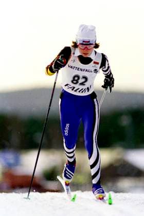 950205 Skidor, Svenska Skidspelen, damer, 10 km, klassiskt: Larisa Lasutina, Ryssland *** 950205 Skiing, Swedish Skiing Games, women, 10 km, classic Larisa Lasutina, Russia  Copyright: BILDBYRAN BB950205BB039