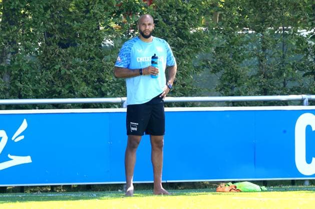 DEU, DFL, 2. FBL Hertha BSC, Training, 02.07.2025, Sportforum, Berlin, DEU, DFL, 2. FBL Hertha BSC, Training, im Bild Platz im Schatten, viel trinken, John Anthony Brooks (Hertha BSC Berlin 25) DFL - regulations prohibit any use of Photographs as image sequences and or quasi-video