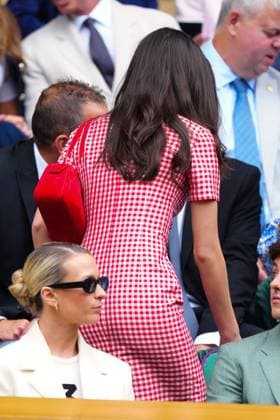 Olivia Rodrigo in the Royal Box on Centre Court Wimbledon Tennis Championships, Day 3, The All England Lawn Tennis and Croquet Club, London, UK - 02 Jul 2025London The All England Lawn Tennis and United Kingdom  Copyright: xJavierxGarcia Shutterstockx 15381941p