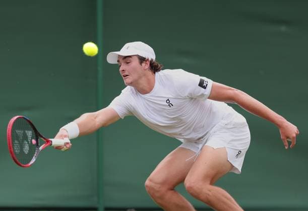 Joao Fonseca (BRA), Herren Einzel, Men s Singles Tennis - Wimbledon 2025 - Grand Slam ITF ATP, Tennis Herren WTA, Tennis Damen - AELTC - London - - Great Britain - 2 July 2025. Copyright: xJuergenxHasenkopfx