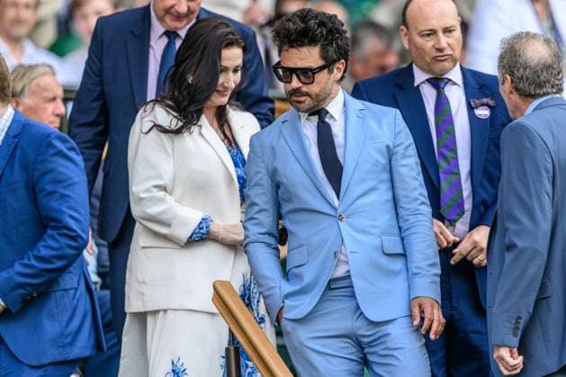 250702 Dominic Cooper in the stands during day 3 of Wimbledon on July 2, 2025 in London. Photo: Petter Arvidson BILDBYRAN kod PA PA1047 tennis wimbledon day 3 bbeng Copyright: PETTERxARVIDSON BB250702PA066