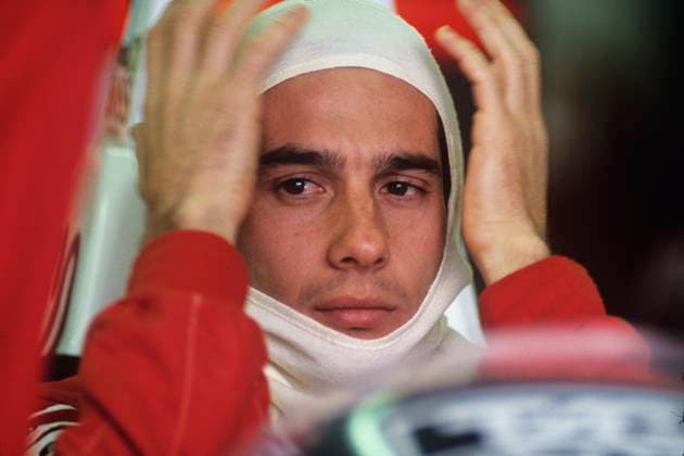 At the Portuguese Grand Prix F1 1988 Ayrton Senna da Silva The 1988 Portuguese Grand Prix was held on Sunday, 25 September 1988, at the Autodromo do Estoril in Estoril, Portugal. It was the 13th race of the 1988 Formula One World Championship, WM, Weltmeisterschaft At the Portuguese Grand Prix F1 1988 racing for the Marlboro McLaren Team Brazilian Portuguese 21 March 1960 1 May 1994 a racing driver who won the Formula One F1 World Drivers Championship in 1988, 1990 and 1991, is one of the greatest Formula One drivers of all time, He died in an accident leading the 1994 San Marino Grand Prix driving for Williams Racing Copyright: xMarkxNewcombex
