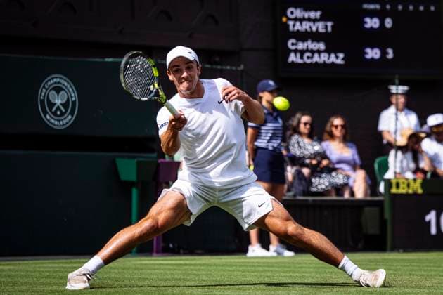 Oliver Tarvet during his Wimbledon 2025 Men?s Singles second round tennis match against Carlos Alcaraz at the All England Tennis Club in London, England (Richard Callis Sports Press Photo SPP) Copyright: xRichardxCallis SportsxPressxPhotox xSPPx spp-en-RiCaPrPh-SPP25_RiCa_02072025-1130717