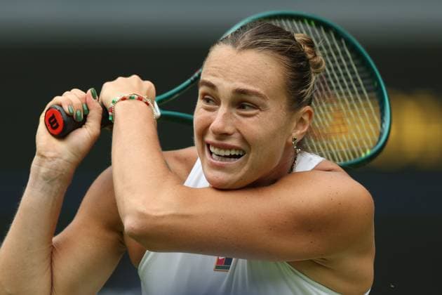 TENIS WIMBLEDON 2025 LONDYN 020725 N Z ARYNA SABALENKA W TRAKCIE MECZU DRUGIEJ RUNDY MARCIN CHOLEWINSKI NEWSPIX.PL TENNIS WIMBLEDON 2025 LONDON 02072025 ARYNA SABALENKA DURING THE MATCH IN THE SECOND ROUND NEWSPIX.PL --- newspix.pl 