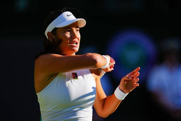 Emma Raducanu during her second round match Wimbledon Tennis Championships, Day 3, The All England Lawn Tennis and Croquet Club, London, UK - 02 Jul 2025London The All England Lawn Tennis and United Kingdom  Copyright: xJavierxGarcia Shutterstockx 15381941fw