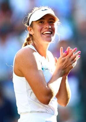 Solana Sierra wins her second round match Wimbledon Tennis Championships, Day 3, The All England Lawn Tennis and Croquet Club, London, UK - 02 Jul 2025London The All England Lawn Tennis and United Kingdom  Copyright: xJamesxMarsh Shutterstockx 15381942fj