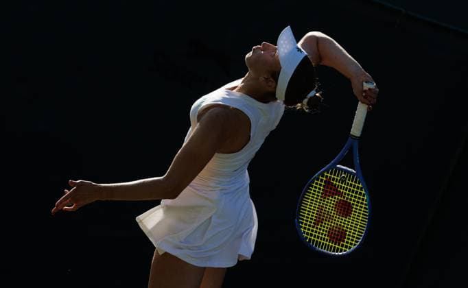 Belgian Elise Mertens pictured in action during a tennis match against American Li, in the second round of the women s singles at the 2025 Wimbledon grand slam tournament, Wednesday 02 July 2025 at the All England Tennis Club, in South-West London, Britain. BENOITxDOPPAGNE  x128290698x