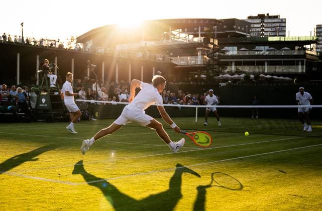 250702 AndrÃ Göransson of Sweden and Sem Verbeek of Netherlands competes in a second round doubles tennis match during day 3 of Wimbledon on July 2, 2025 in London . Photo: Petter Arvidson BILDBYRAN kod PA PA1047 tennis wimbledon day 3 bbeng sverige Copyright: PETTERxARVIDSON BB250702PA098