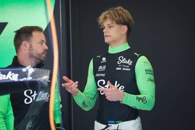 F1 - BRITISH GRAND PRIX 2025 ARON Paul (est), Alpine F1 Team Reserver Driver, portrait during the Formula 1 Qatar Airways British Grand Prix 2025, 12th round of the 2025 FIA Formula One World Championship, WM, Weltmeisterschaft from July 4 to 6, 2025 on the Silverstone Circuit, in Silverstone, United Kingdom - SilverstoneUnited Kingdom  Copyright: xANTONINxVINCENTx
