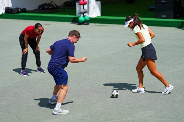 Emma Raducanu playing football on the practice courts Wimbledon Tennis Championships, Day 4, The All England Lawn Tennis and Croquet Club, London, UK - 03 Jul 2025London The All England Lawn Tennis and United Kingdom  Copyright: xJavierxGarcia Shutterstockx 15382592am