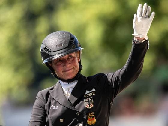 ISABELL WERTH of Germany reacts on WENDY DE FONTAINE after competing in the Prize of Family Tesch Dressage Grand Prix during the CHIO Aachen World Equestrian Festival in Aachen, Germany, July 3, 2025. Aachen Germany  Copyright: xMARTINxDOKOUPILx MZ2_8134