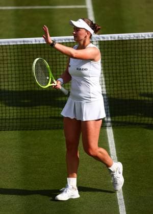 Barbora Krejcikova wins her second round match Wimbledon Tennis Championships, Day 4, The All England Lawn Tennis and Croquet Club, London, UK - 03 Jul 2025London The All England Lawn Tennis and United Kingdom  Copyright: xJamesxMarsh Shutterstockx 15382593eh
