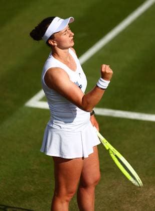 Barbora Krejcikova wins her second round match Wimbledon Tennis Championships, Day 4, The All England Lawn Tennis and Croquet Club, London, UK - 03 Jul 2025London The All England Lawn Tennis and United Kingdom  Copyright: xJamesxMarsh Shutterstockx 15382593ef