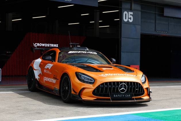 F1 - BRITISH GRAND PRIX 2025 FIA Mercedes-AMG GT Black Series Safety Car during the Formula 1 Qatar Airways British Grand Prix 2025, 12th round of the 2025 FIA Formula One World Championship, WM, Weltmeisterschaft from July 4 to 6, 2025 on the Silverstone Circuit, in Silverstone, United Kingdom - SilverstoneUnited Kingdom  Copyright: xDPPIx