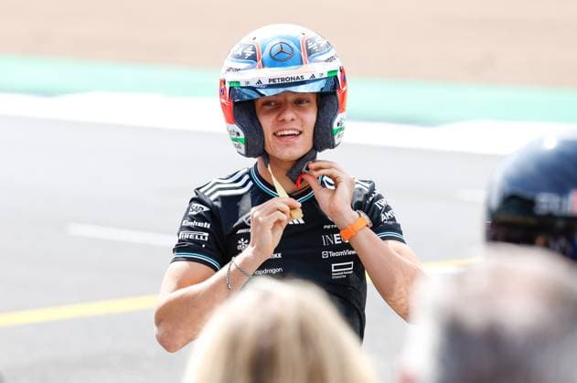 F1 - BRITISH GRAND PRIX 2025 KIMI ANTONELLI Andrea (ita), Mercedes AMG F1 Team W16, portrait during the Formula 1 Qatar Airways British Grand Prix 2025, 12th round of the 2025 FIA Formula One World Championship, WM, Weltmeisterschaft from July 4 to 6, 2025 on the Silverstone Circuit, in Silverstone, United Kingdom - SilverstoneUnited Kingdom  Copyright: xDPPIx