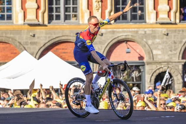 Edward THEUNS, Lidl - Trek, during the Tour de France 2025, UCI WorldTour cycling event, Teams presentation on 3 July 2025 in Lille, France during Tour de France 2025 - Team Presentation, Tour De France race in France, France, July 03 2025  Copyright: xStefanoxCavasino IPAxSportx xipa-agency.netx xx IPA_59883680 IPA_Agency_IPA59883680