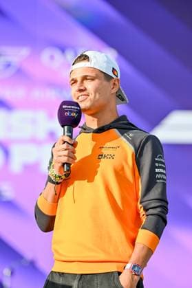 Formula 1 Launch Event, Drivers Silverstone, UK, 03 July, 2025. 03 July 2025. Lando Norris, McLaren, on the ebay Main Stage for the Launch Event at the Formula 1 Qatar Airways British Grand Prix at Silverstone, Northamptonshire, UK., Credit:Lee Floyd Avalon UK, Northamptonshire, Silverstone Copyright: xLeexFloydx xAvalonx 1018158124