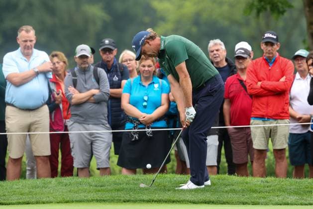 Marcel Siem (GER) beim Chip aufs Green, 36. BMW International Open 2025, Golf, DP World Tour, Herren, Runde 2, 04.07.2025 Eichenried Bayern Deutschland