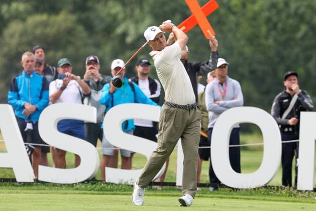 Martin Kaymer (GER) am Abschlag,Tee, 36. BMW International Open 2025, Golf, DP World Tour, Herren, Runde 2, 04.07.2025 Eichenried Bayern Deutschland