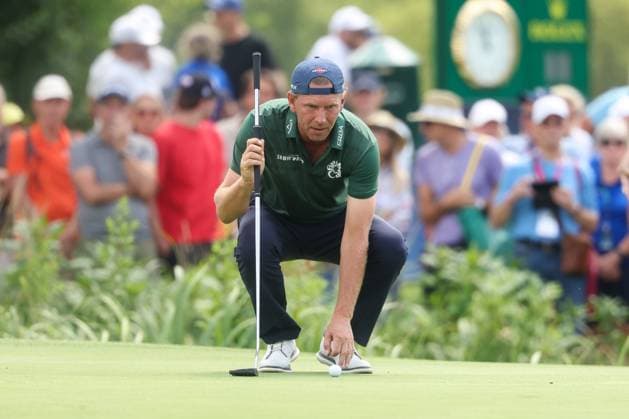 Marcel Siem (GER) beim lesen der Puttlinie auf der 18, 36. BMW International Open 2025, Golf, DP World Tour, Herren, Runde 2, 04.07.2025 Eichenried Bayern Deutschland