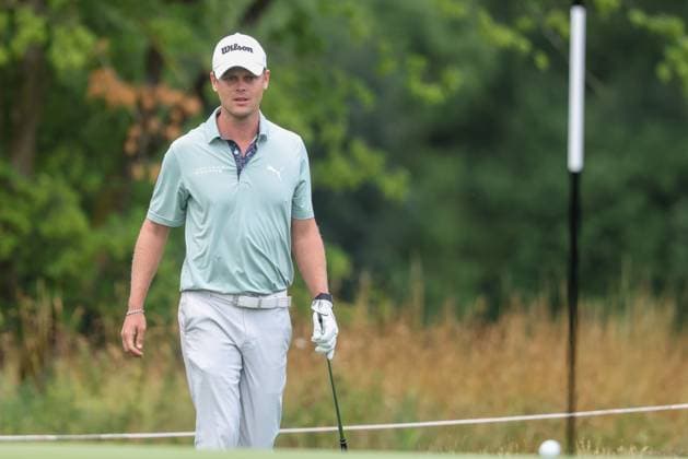 Hurly Long (GER) beim Chip aufs Green, 36. BMW International Open 2025, Golf, DP World Tour, Herren, Runde 2, 04.07.2025 Eichenried Bayern Deutschland
