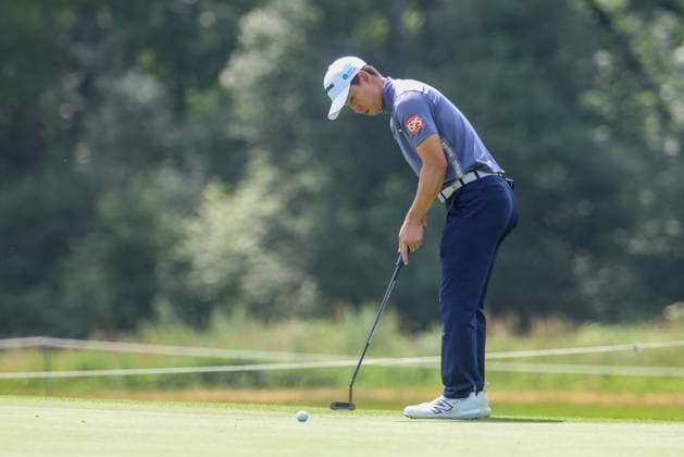 Yuto Katsuragawa (JPN) beim Putten, 36. BMW International Open 2025, Golf, DP World Tour, Herren, Runde 2, 04.07.2025 Eichenried Bayern Deutschland