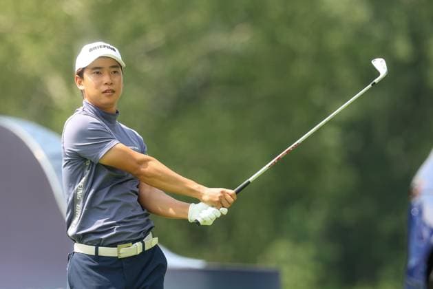 Yuto Katsuragawa (JPN) am Abschlag,Tee, 36. BMW International Open 2025, Golf, DP World Tour, Herren, Runde 2, 04.07.2025 Eichenried Bayern Deutschland